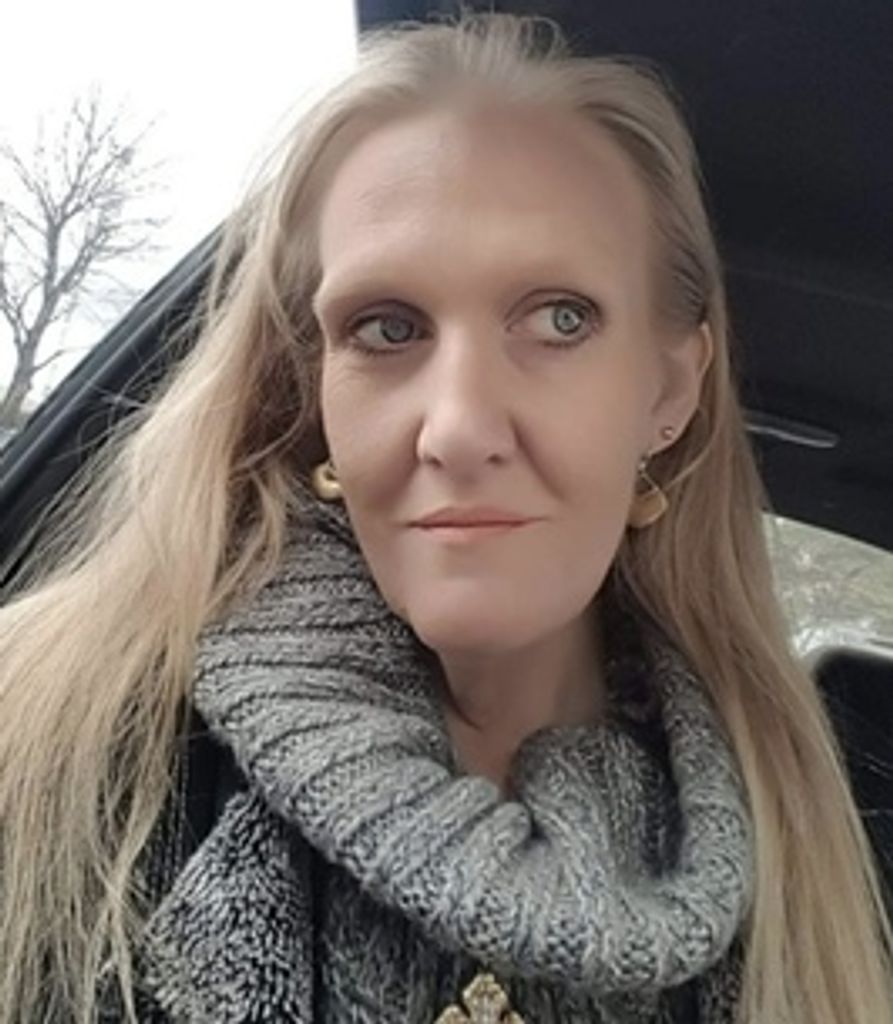 Tara Lynn  Clarke