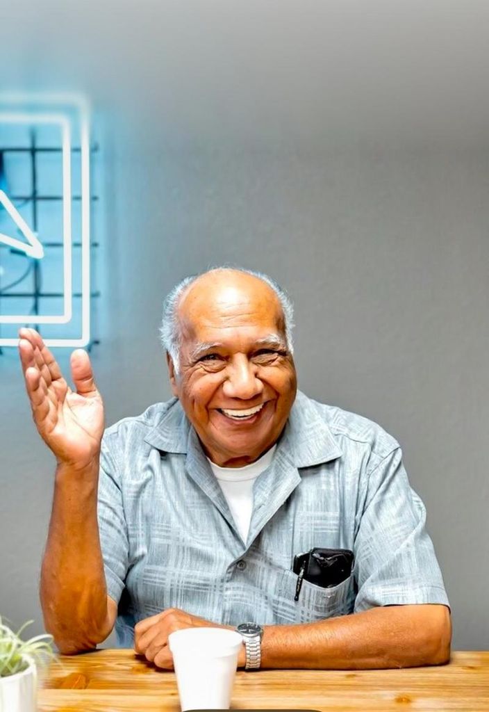 Javier Zavala Profile Photo