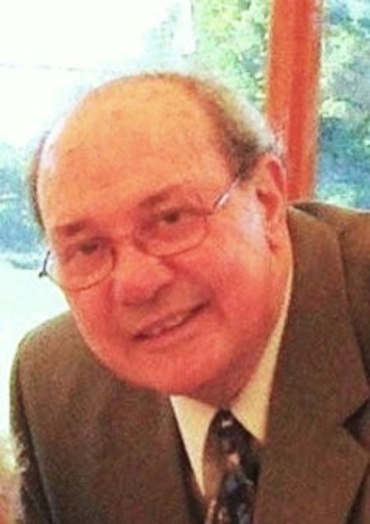 Michele Niro Profile Photo