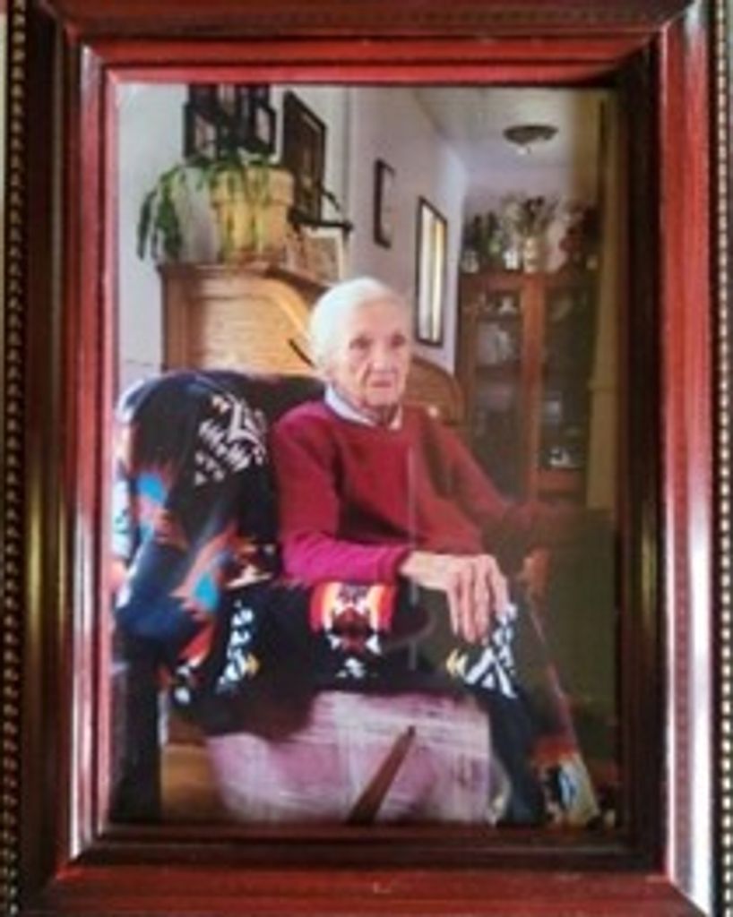 Clara Grace Thompson Profile Photo