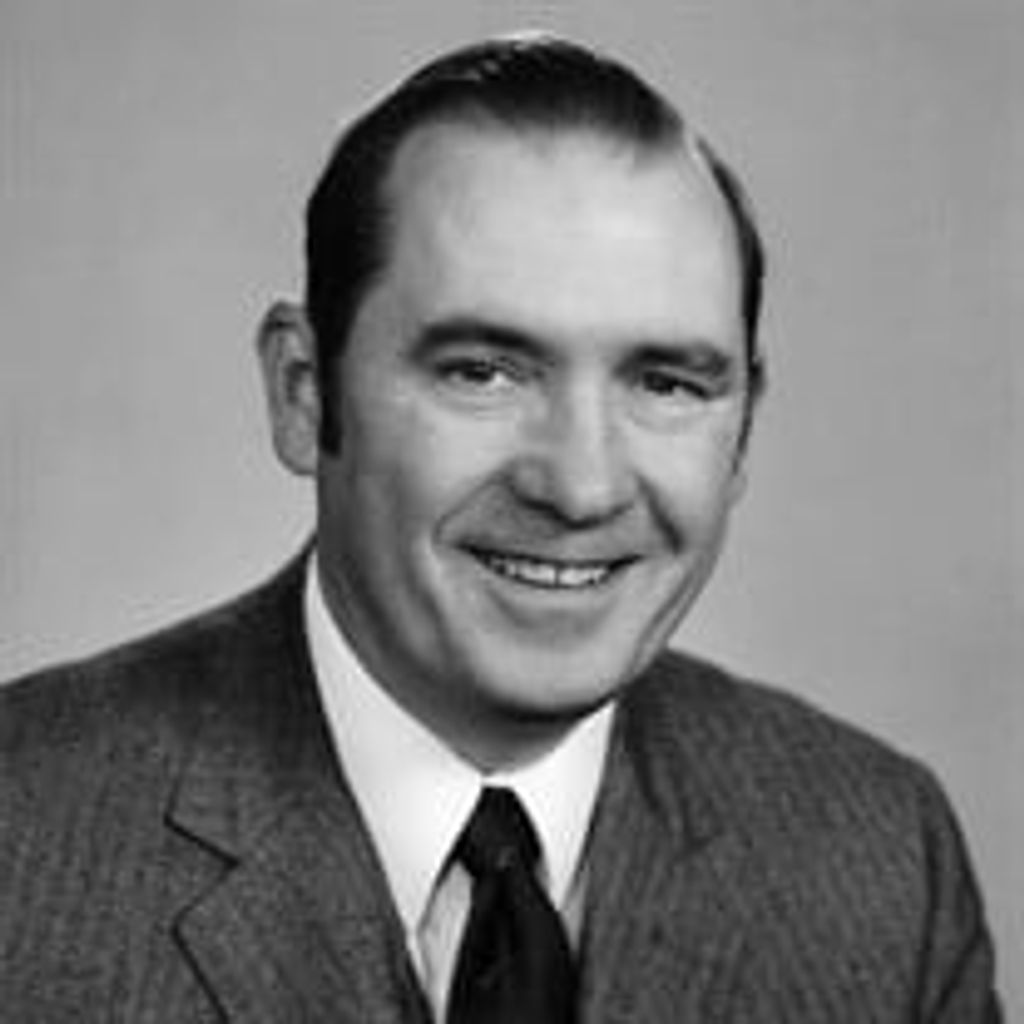 Robert G. Hull