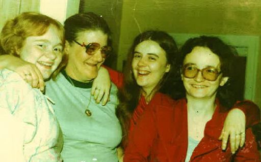 Diana L Rogers photo gallery thumbnail 33 of 65
