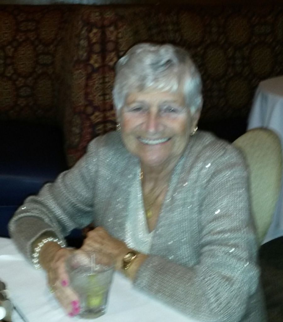 Patricia "Pat" (Farrell)  Mulligan