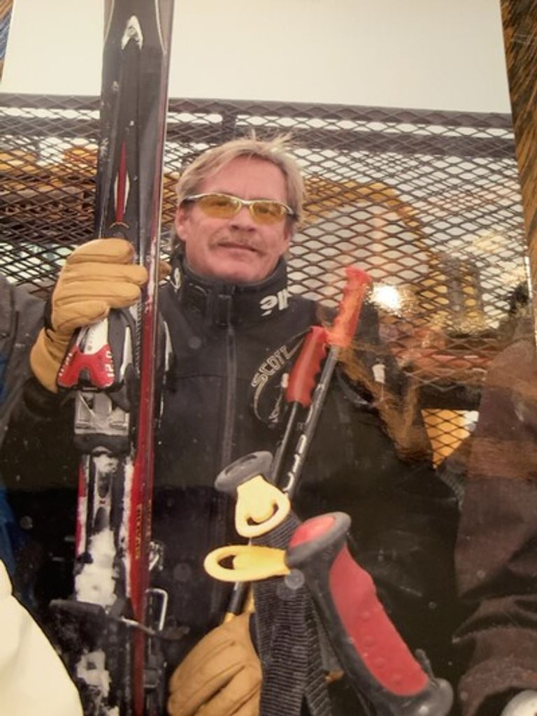 Michael B. Hodder Profile Photo