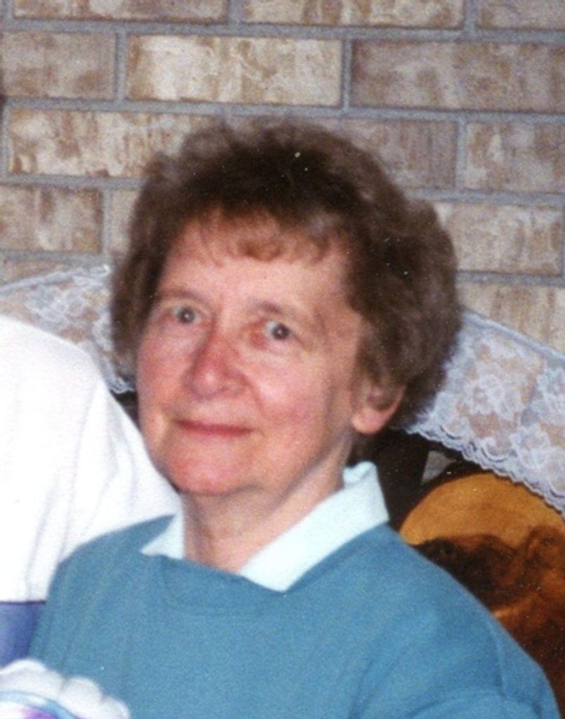 Lillian Ruth Larsen