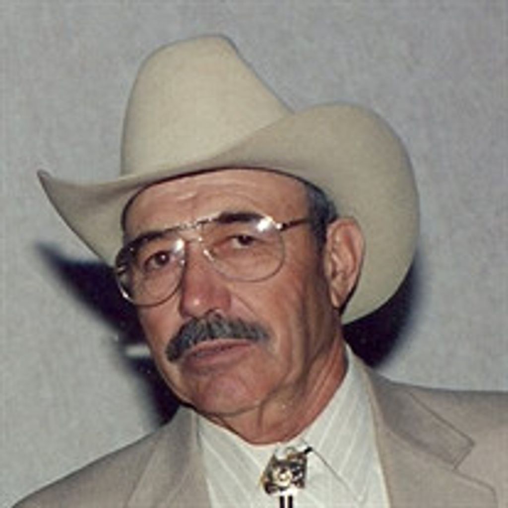 Oscar Canales