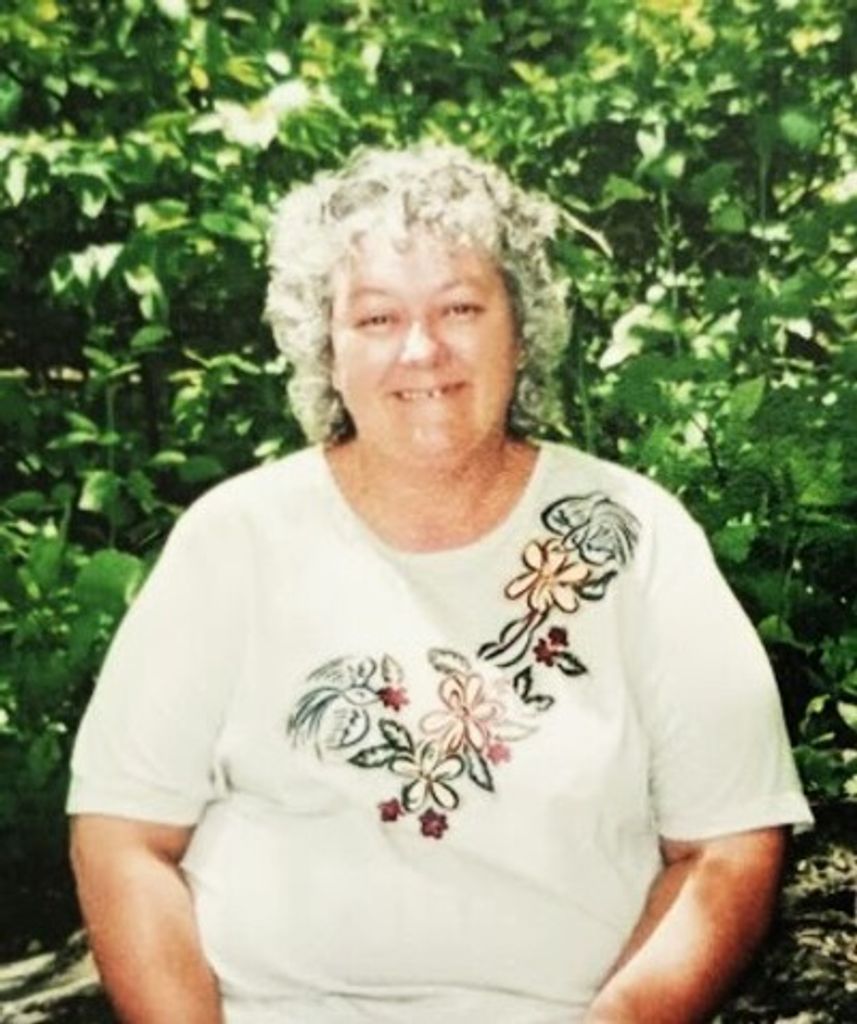 Danette Lewis Profile Photo