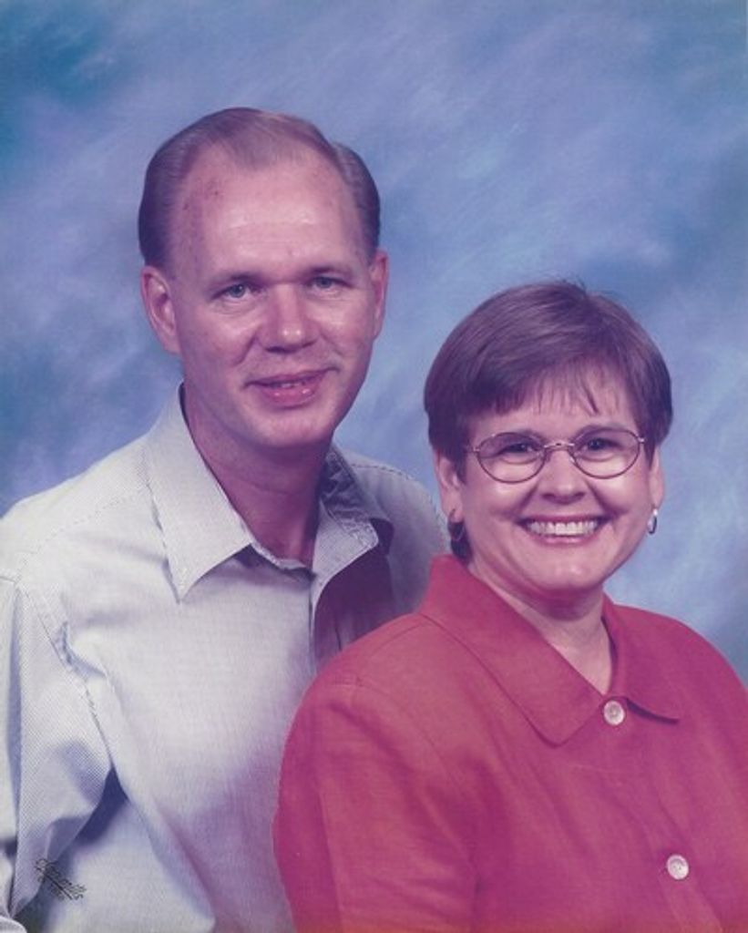 Lee Lewis Profile Photo