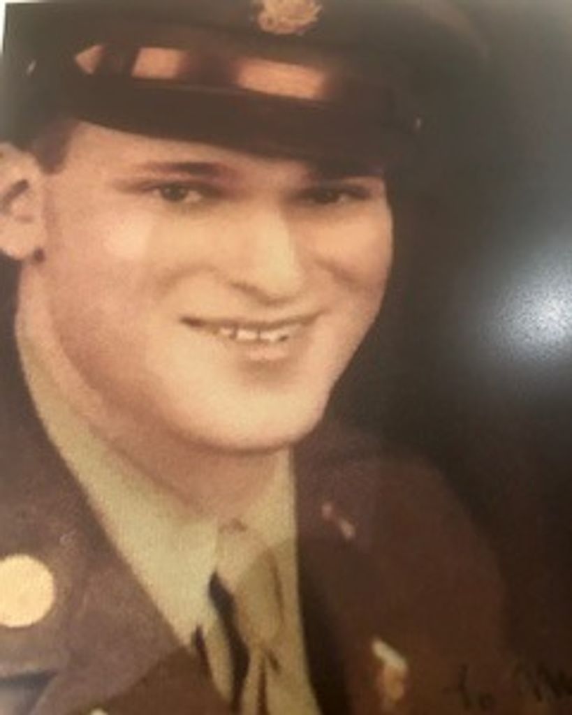 Julian Ehrenberg Profile Photo