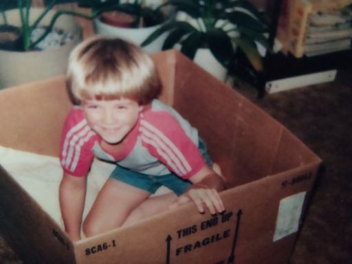 Shay Roy Smith photo gallery thumbnail 65 of 136