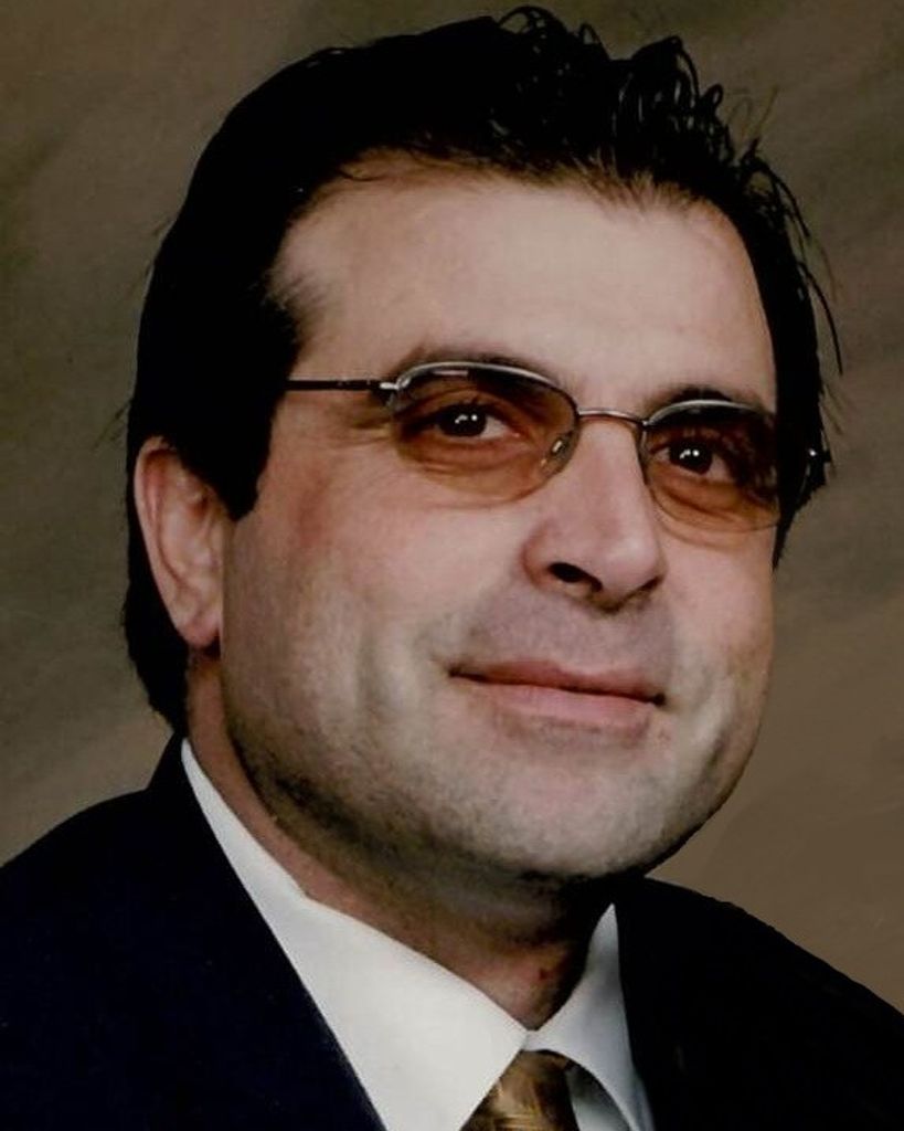 Nunzio "Pino" Castelli Profile Photo