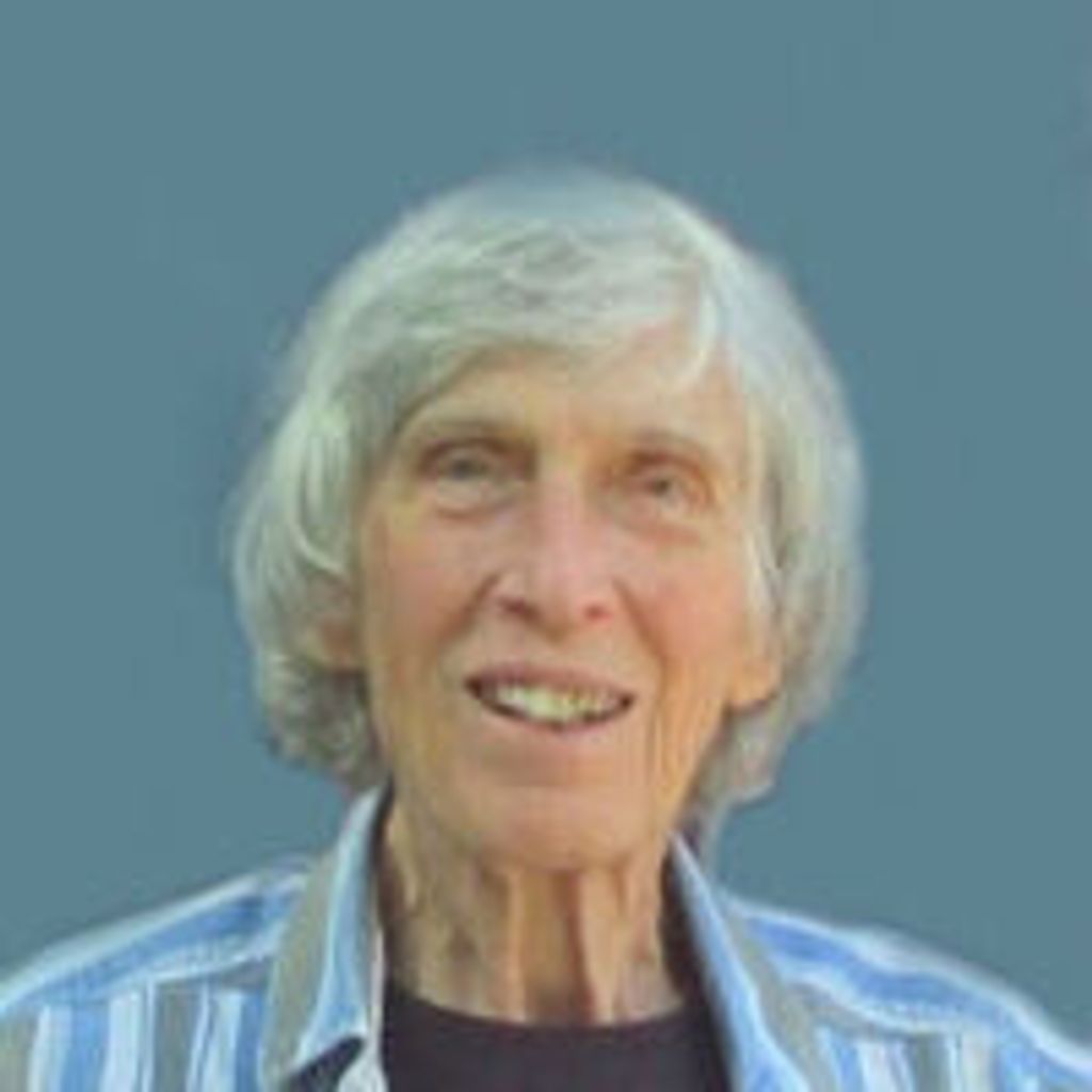Lynette "Lynn" Russ