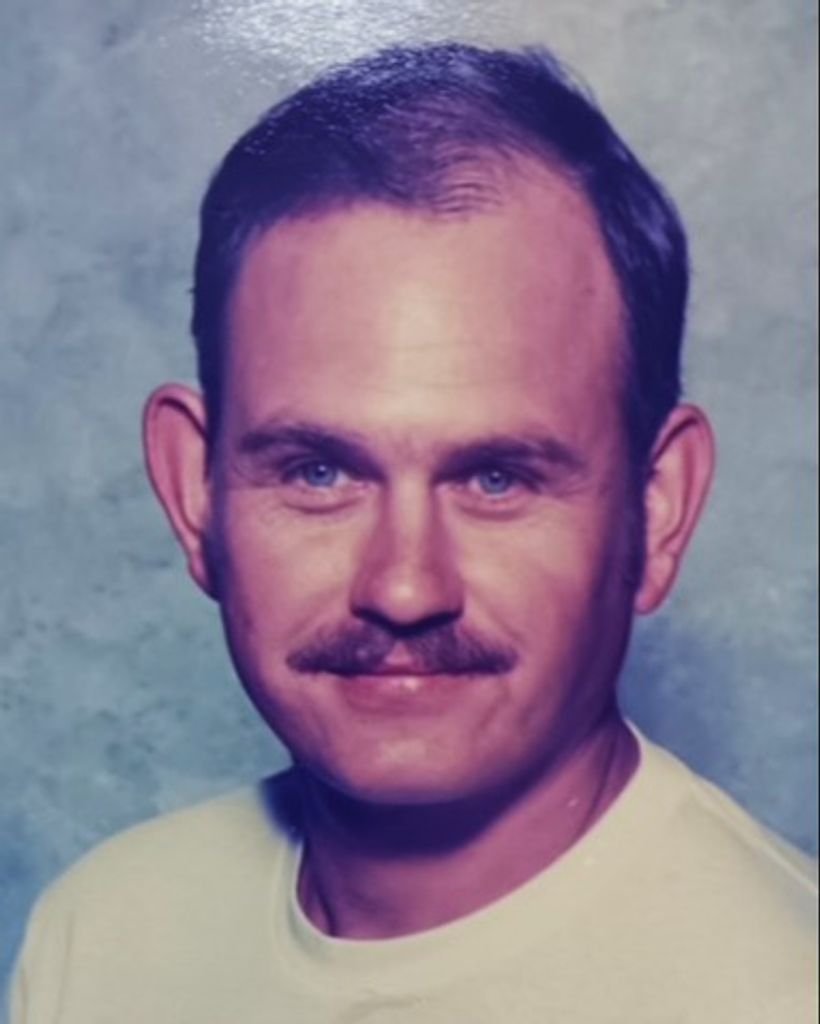 Robert Hanks Profile Photo