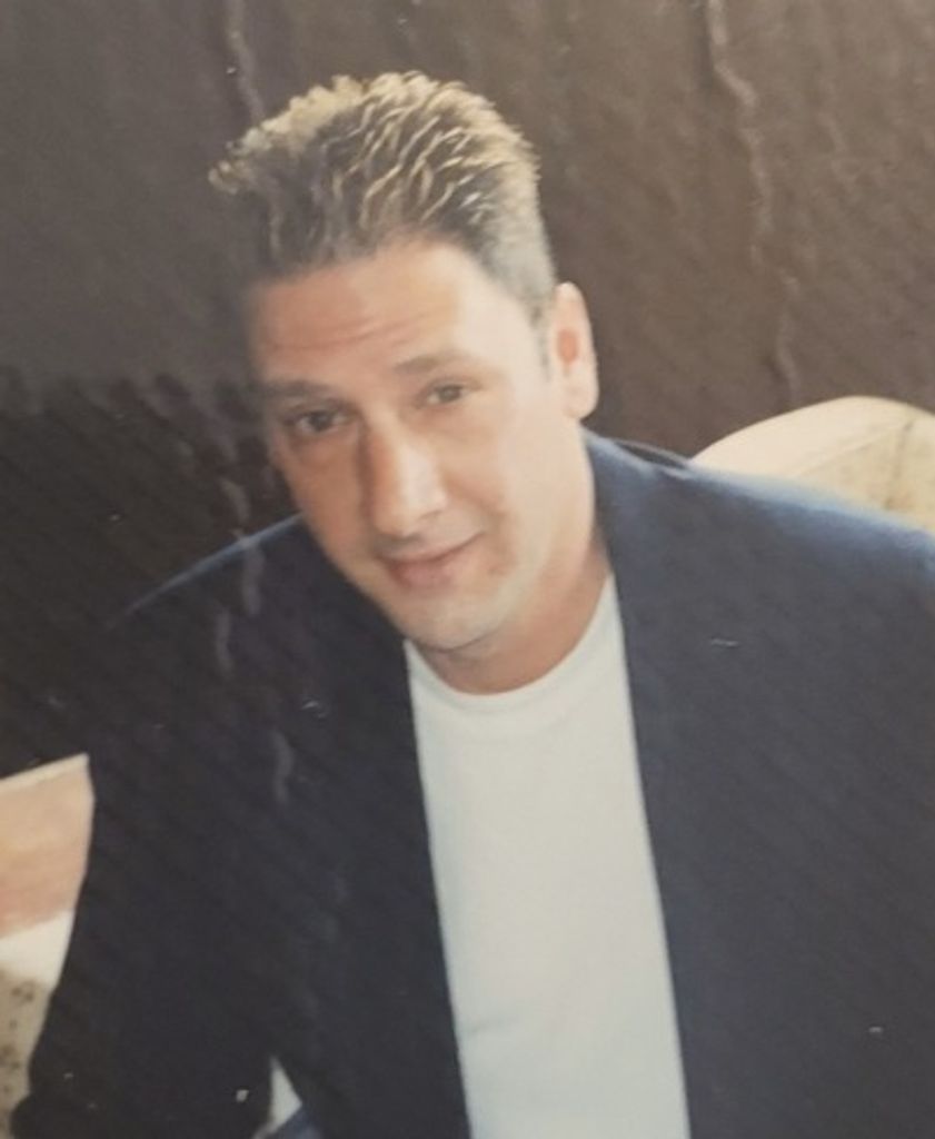 Jonathan Burchett Profile Photo