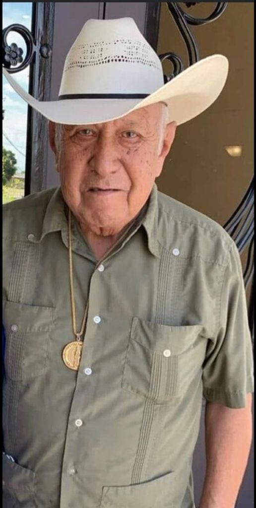 Gilberto Treviño Profile Photo