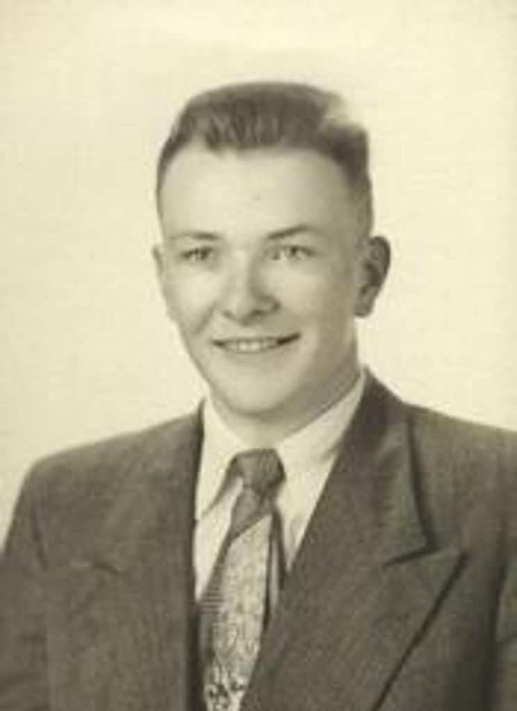 Charles (Chuck) Hendrick Steeves Profile Photo