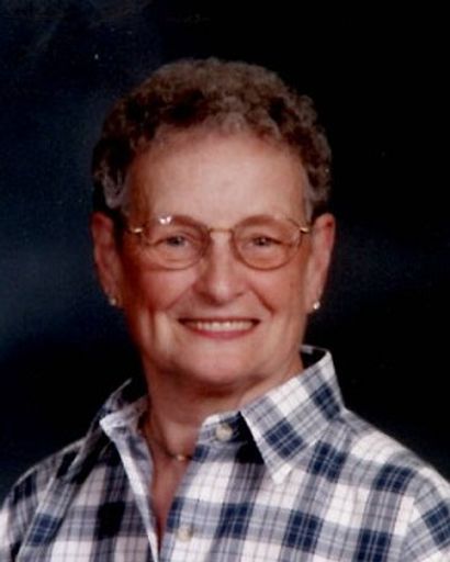 Shirley Marie Lowe's obituary image