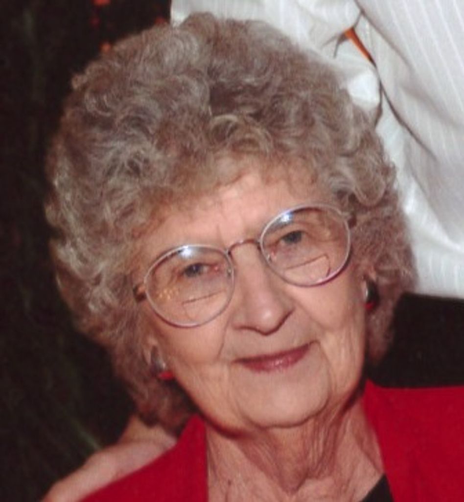 Carolyn (Phelps)  Horton