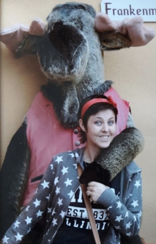 Angela Rose Bennett Profile Photo