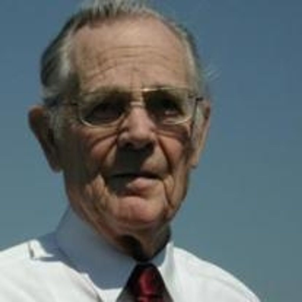 Robert Thompson Profile Photo