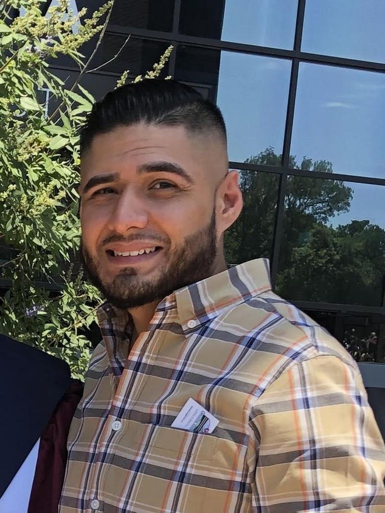 Jaime Castillo, Jr. Profile Photo