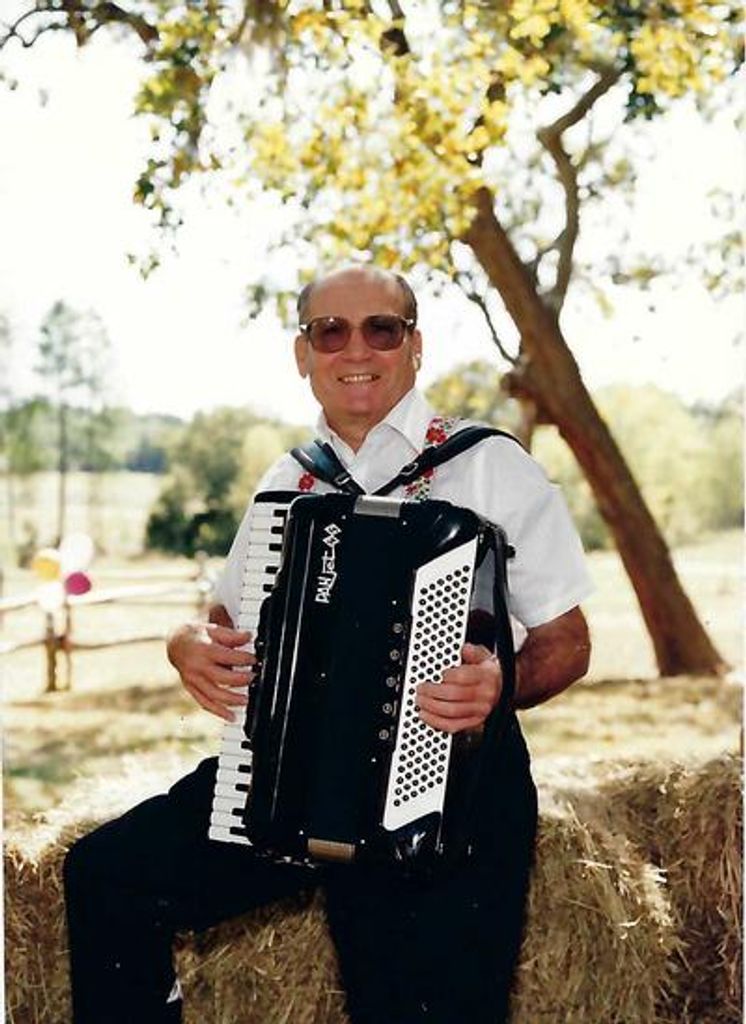 Weinart Grohmann Profile Photo
