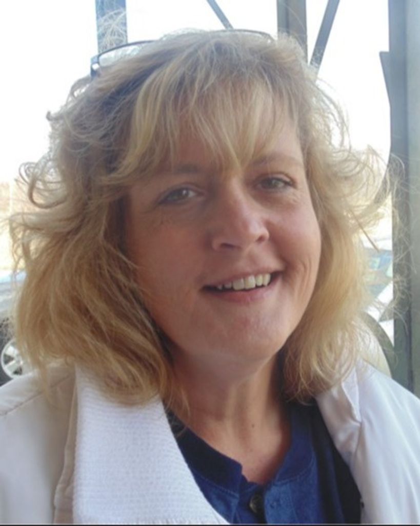 Amie Hanson Profile Photo