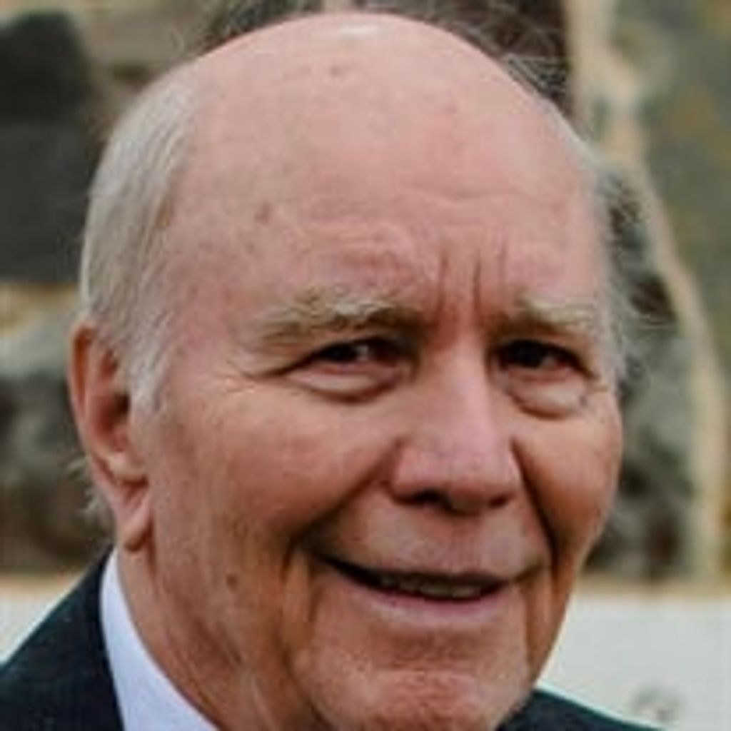 Roger Earl Casey