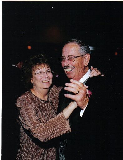 Marilyn Esther Taylor photo gallery thumbnail 1 of 1