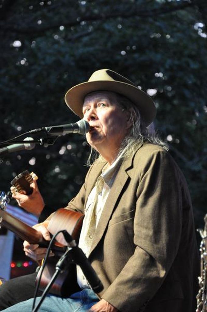 Tom W. Peterson Profile Photo