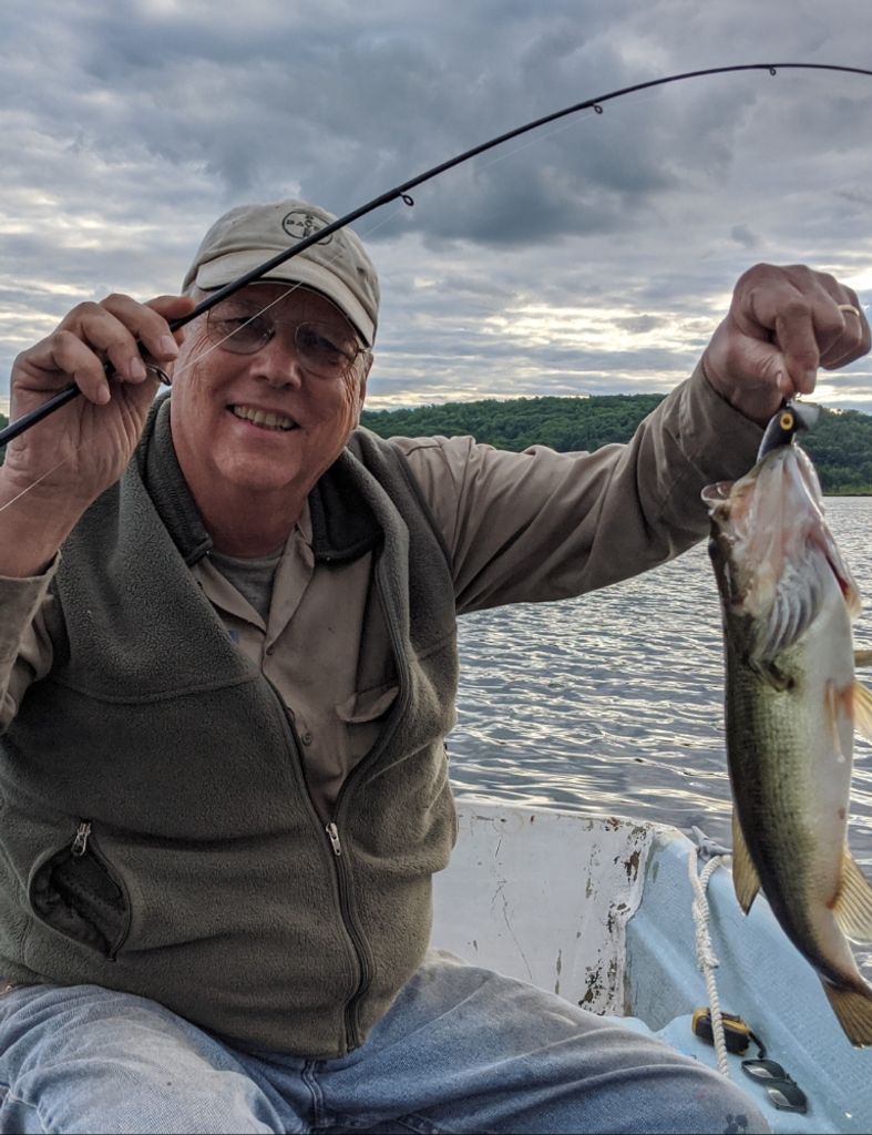 Robert  Edward  Henley  Profile Photo