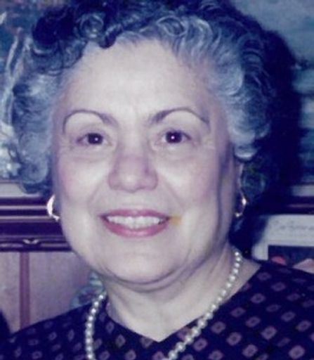 Ellie Massos Profile Photo