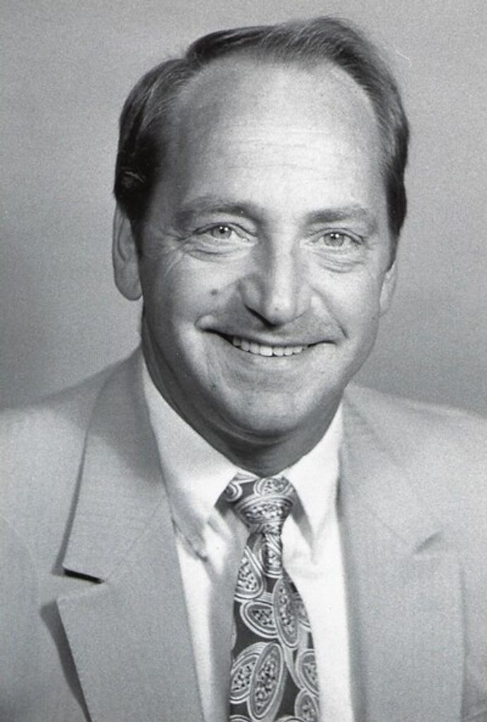 Roger Hamilton Profile Photo