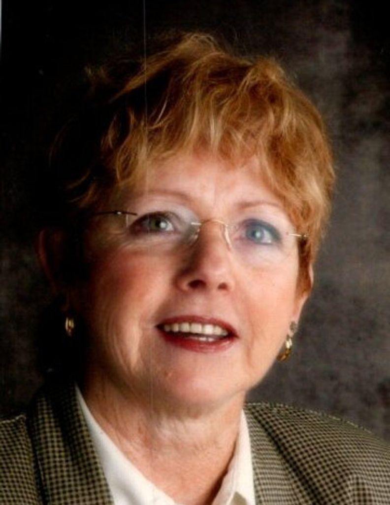 Vicki (West)  Vorhees Profile Photo