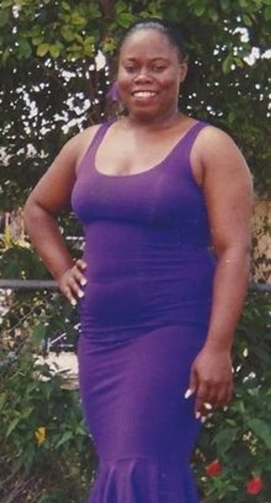 Ms Allison Scott