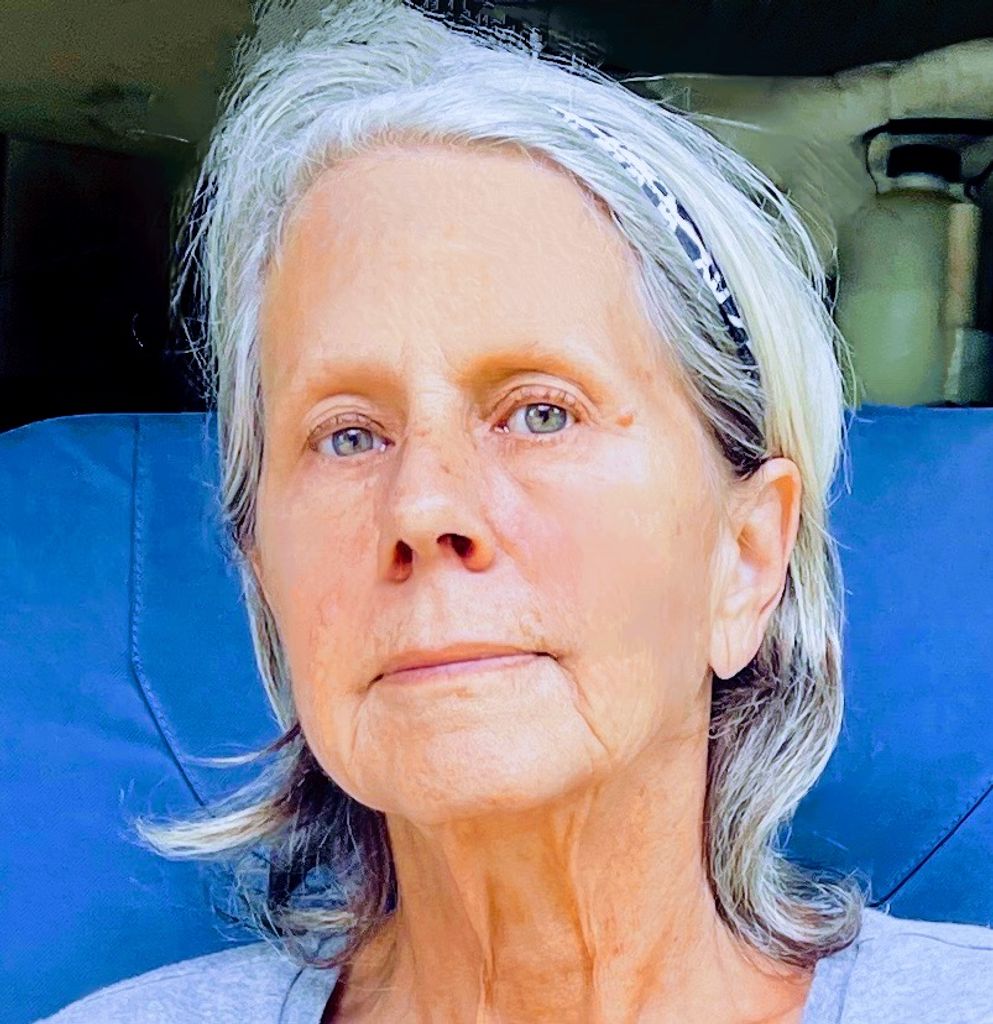 Lori Lynn Jones Profile Photo