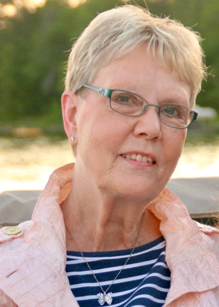 Sharon Sue (Carnicom) Hegele Profile Photo