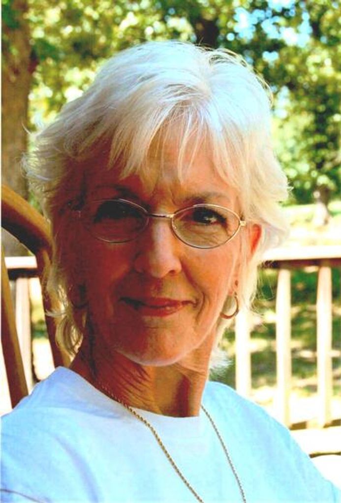 Brenda Lee Lyons Profile Photo