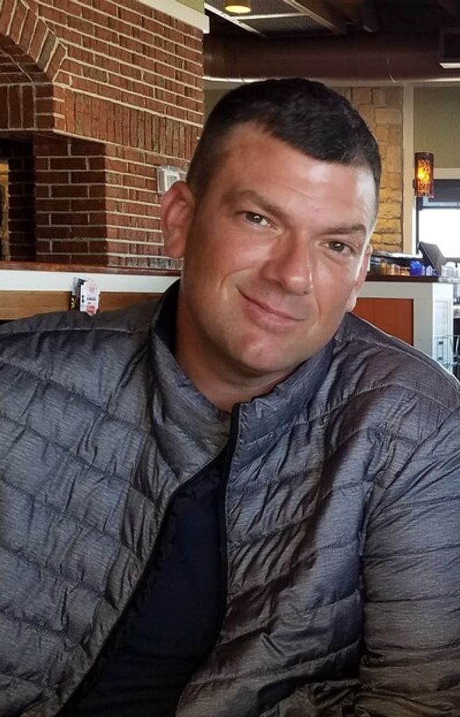 James "Jim" Oma Chambers, Jr. Profile Photo