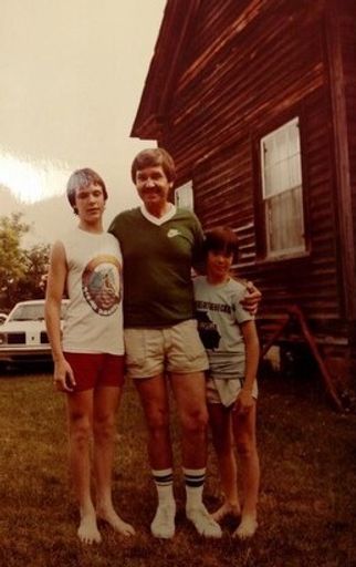 Orie D. Smith photo gallery thumbnail 7 of 135
