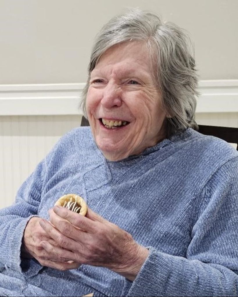 Maureen Helen (Arnold) Chagnon