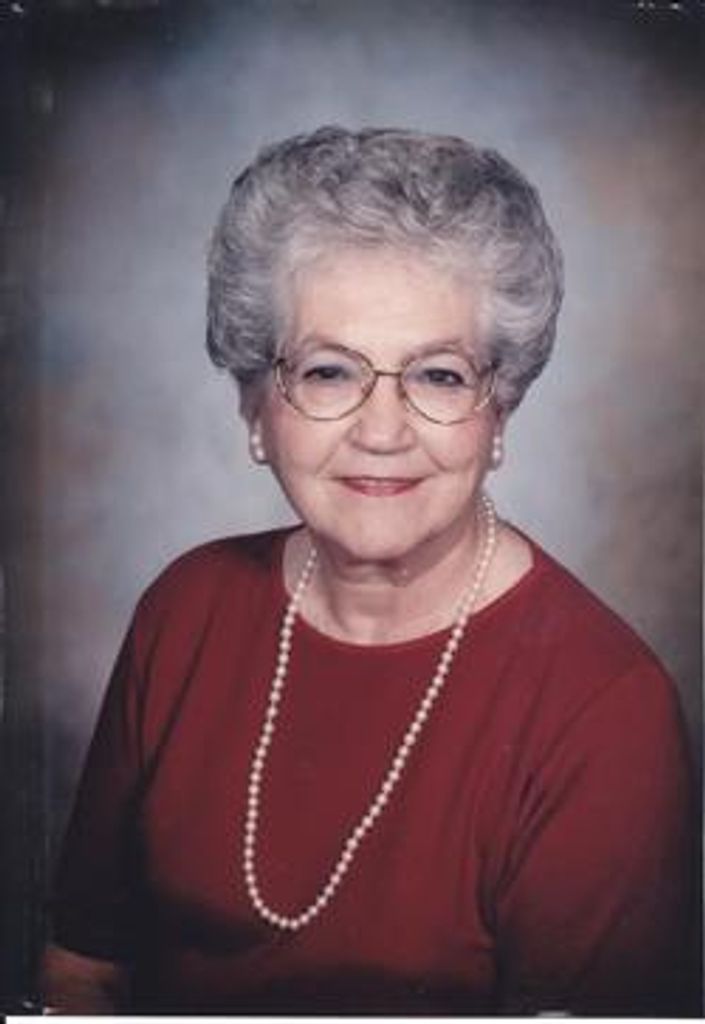 Evelyn E Clifford Profile Photo