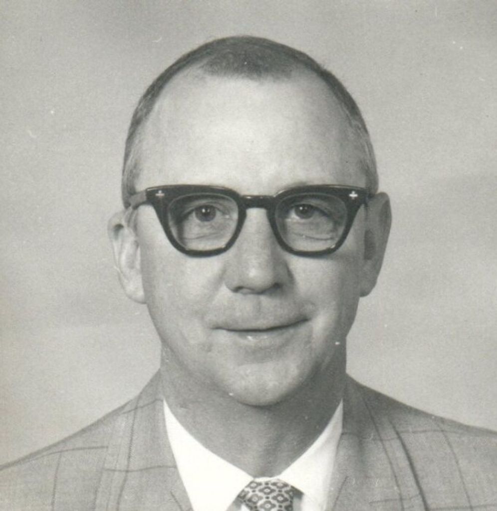 Robert Fletcher Smock