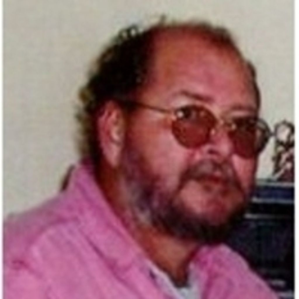 Miles Lynn Oakley