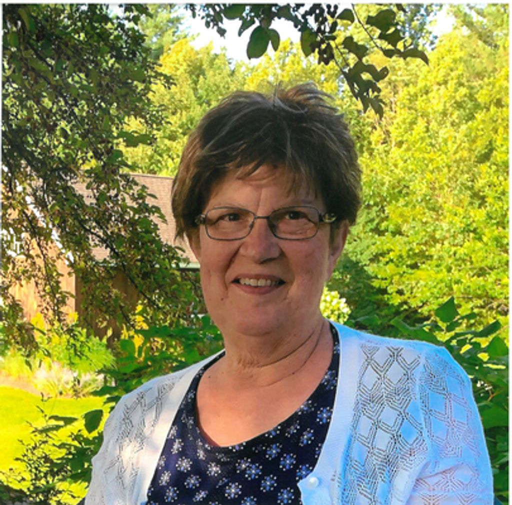 Edith Lydia Blumhofer Profile Photo