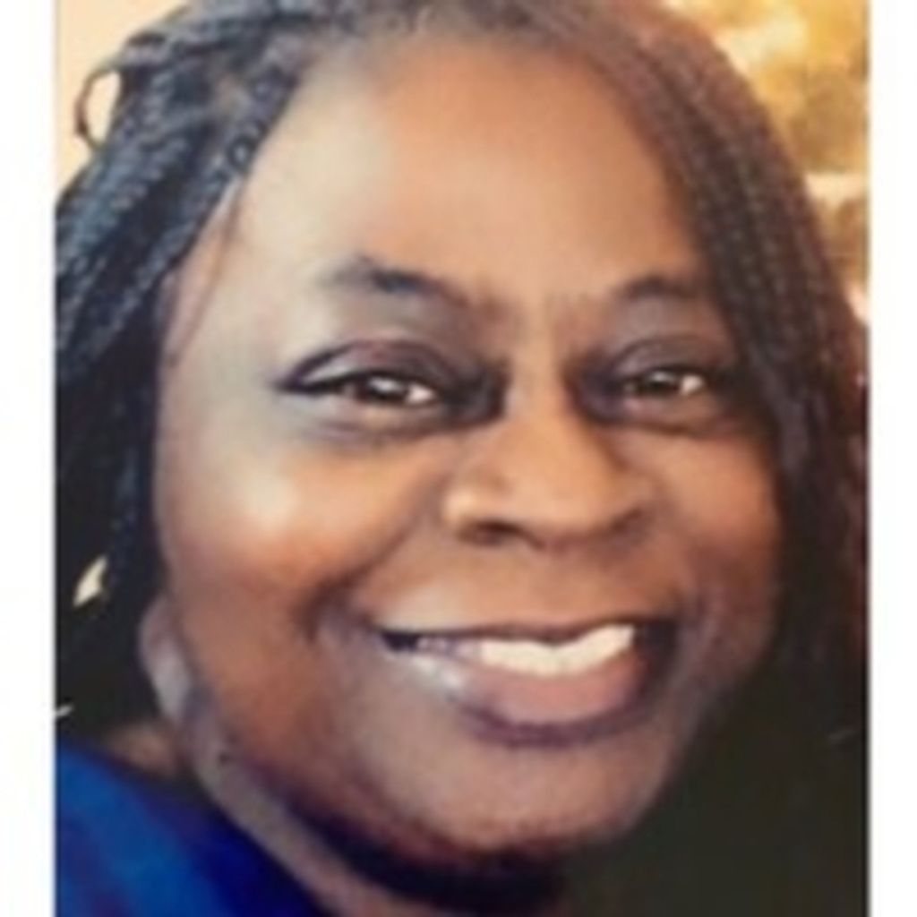 Lisa Yvette Robinson