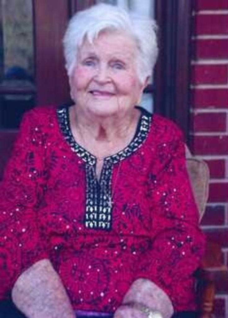 Mary Manuel Profile Photo