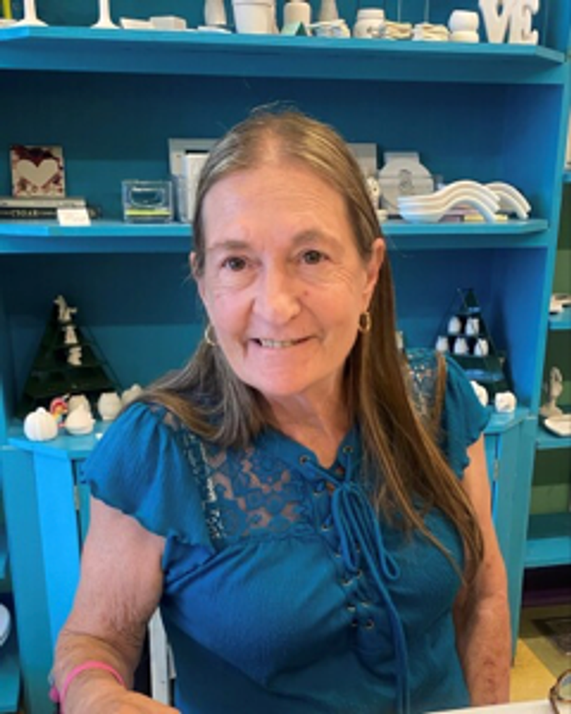 Sue VanDeRostyn