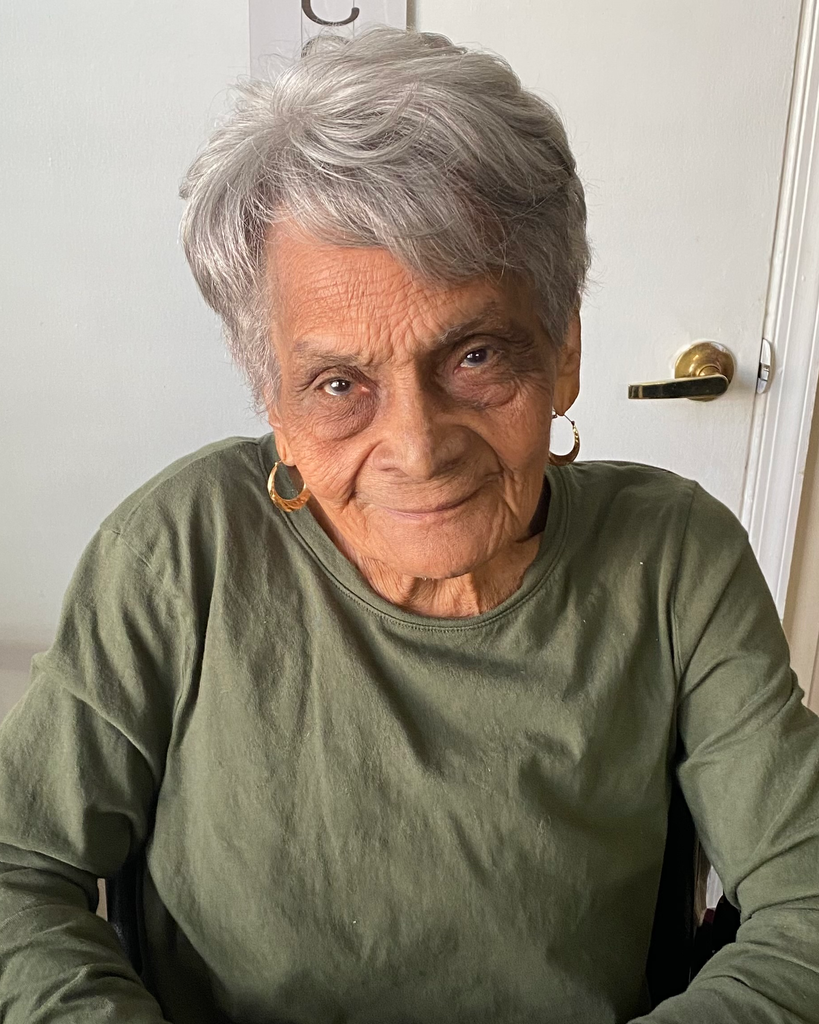 Esperanza Davila Alamo Profile Photo