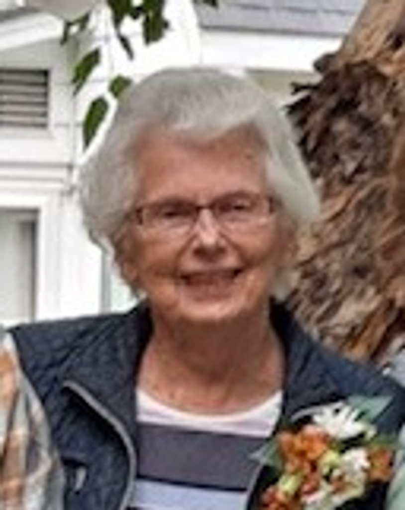 Helen J Capodice